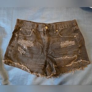 american eagle distressed shorts